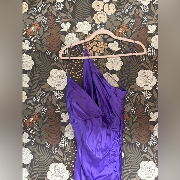 NWT The Sei Asymmetrical Plunge Dress in Grape size 0 - Picture 5 of 8